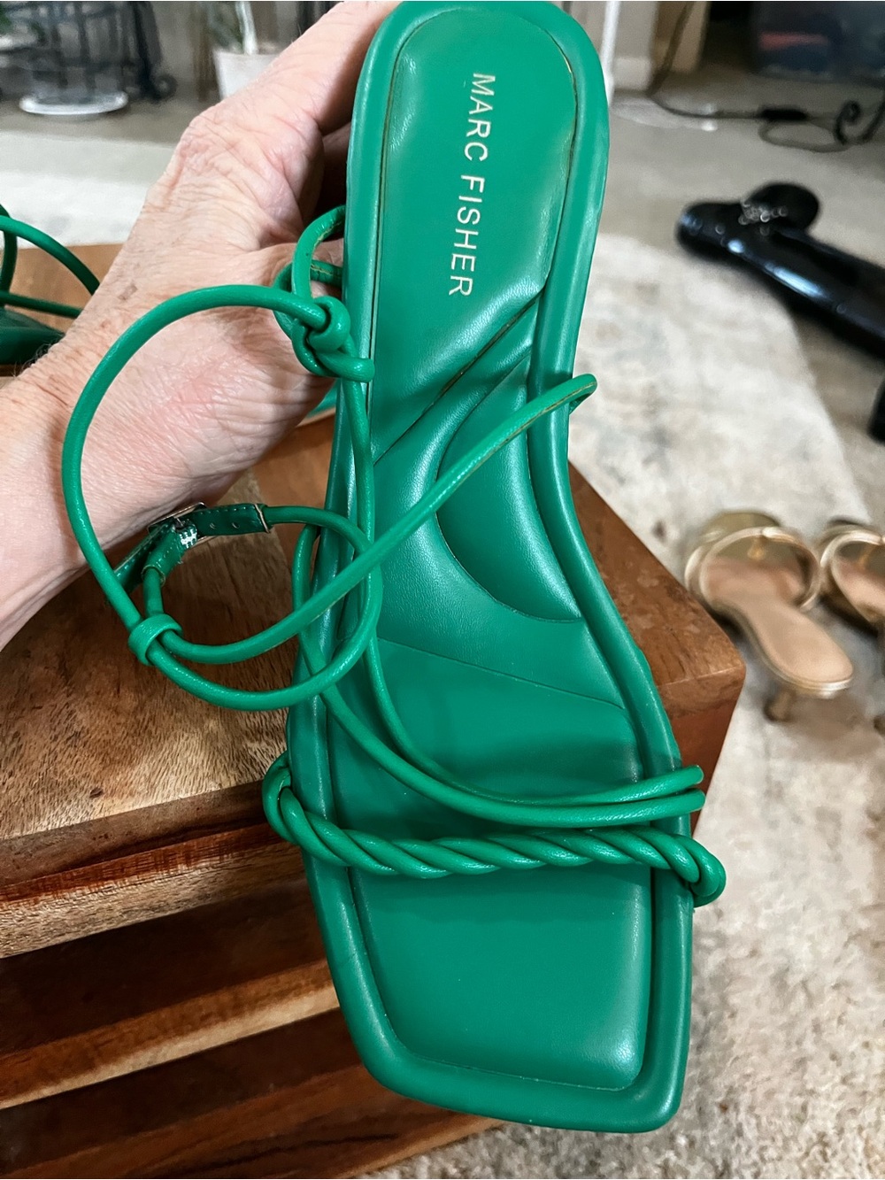 Marc Fisher Meggiane Green Twisted-Strap Block Heel Sandal Sz 8.5 Cushioned - Picture 11 of 12